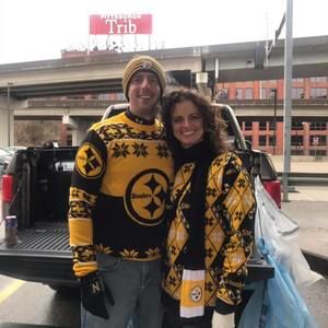 Meet your Posher, Adrienne